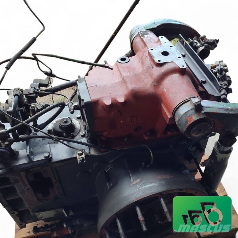 Renault 180.94 Gearbox Rear axle Differential PTO Gear