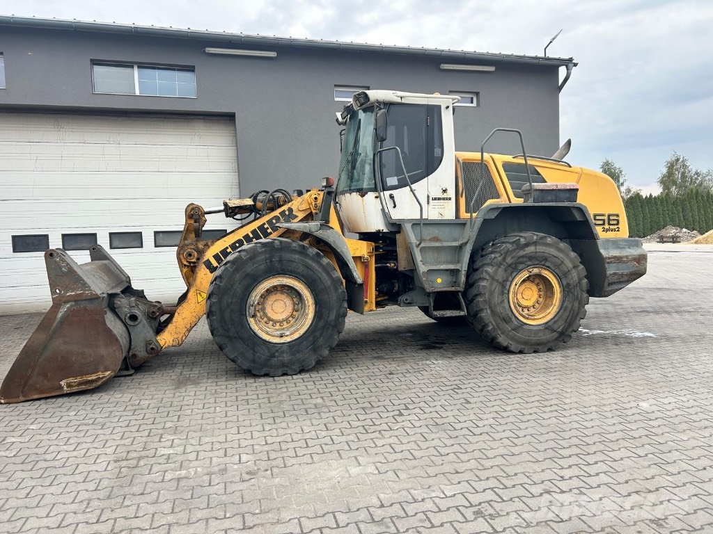 Liebherr 556 Фронтальні навантажувачі