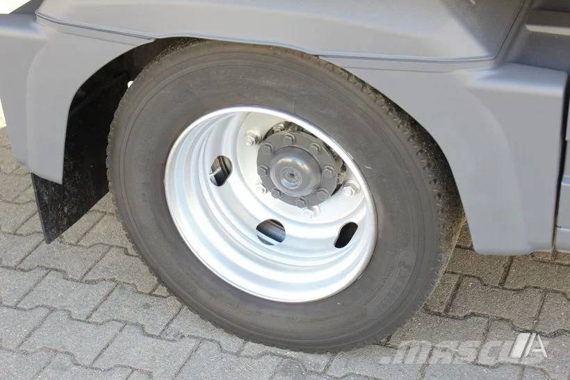 Mercedes-Benz Atego 1221 –FURGON- F-002 Camiones con caja de remolque