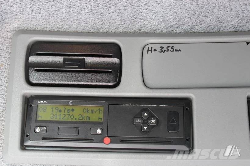 Mercedes-Benz Atego 1221 –FURGON- F-002 Camiones con caja de remolque