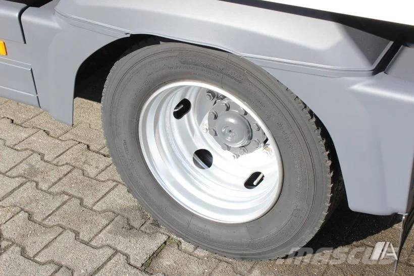 Mercedes-Benz Atego 1221 –FURGON- F-002 Camiones con caja de remolque