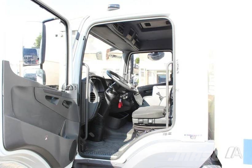 Mercedes-Benz Atego 1221 –FURGON- F-002 Camiones con caja de remolque
