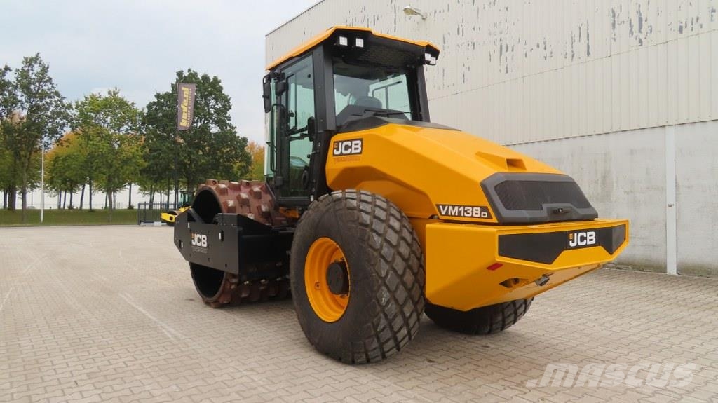 JCB VM138D Tahačové válce