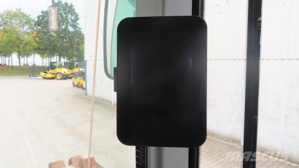 JCB VM138D Tahačové válce