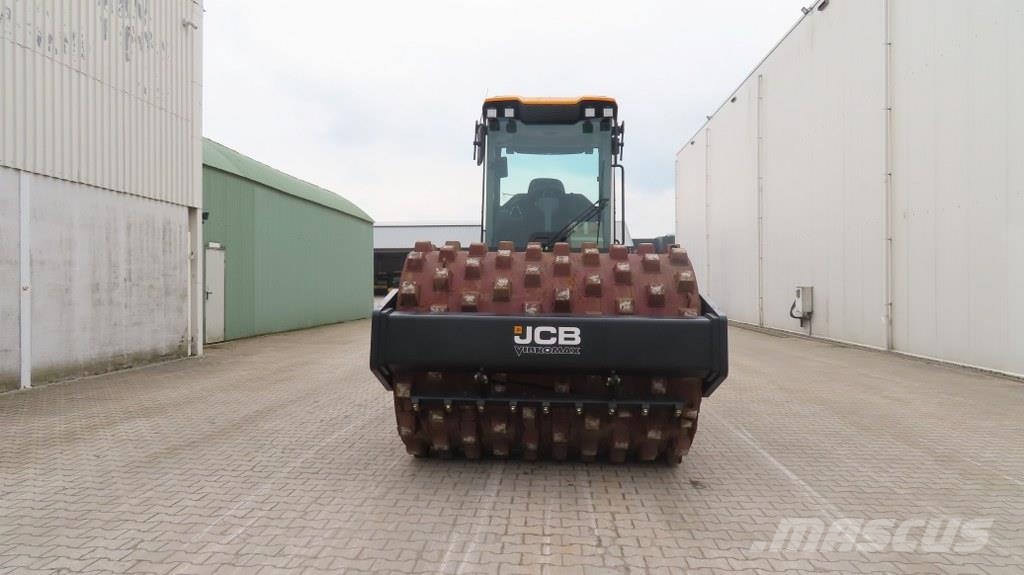 JCB VM138D Tahačové válce
