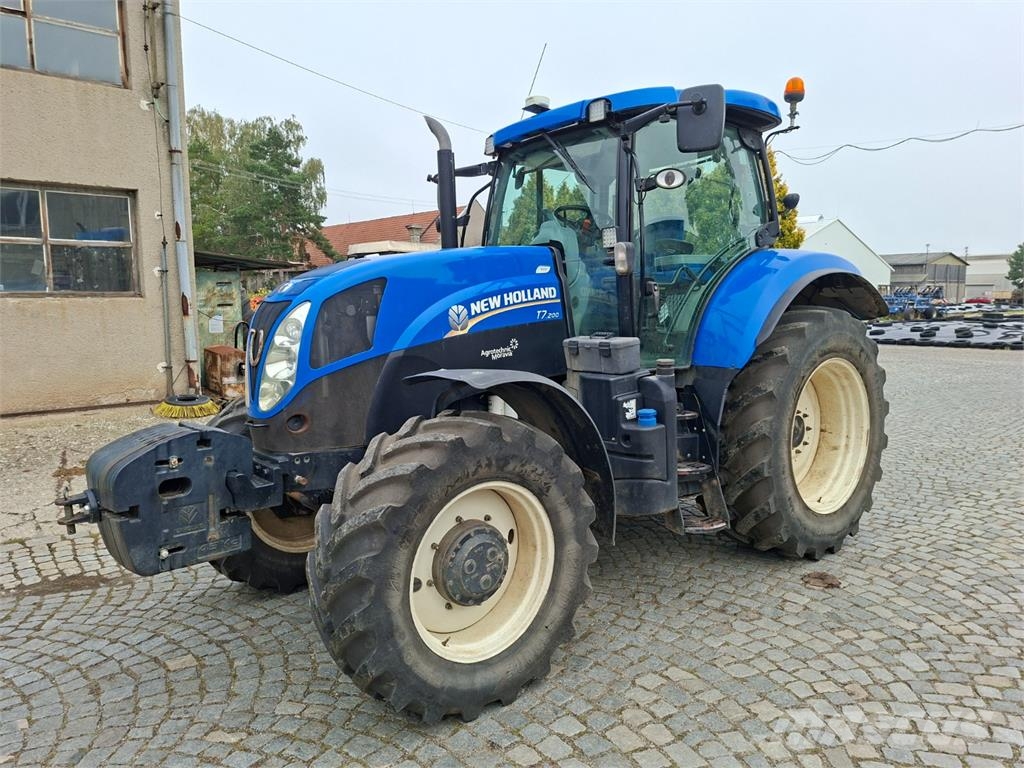New Holland T7.200 4X4 Stavebnictví - ostatní