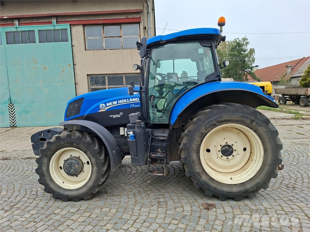 New Holland T7.200 4X4 Stavebnictví - ostatní