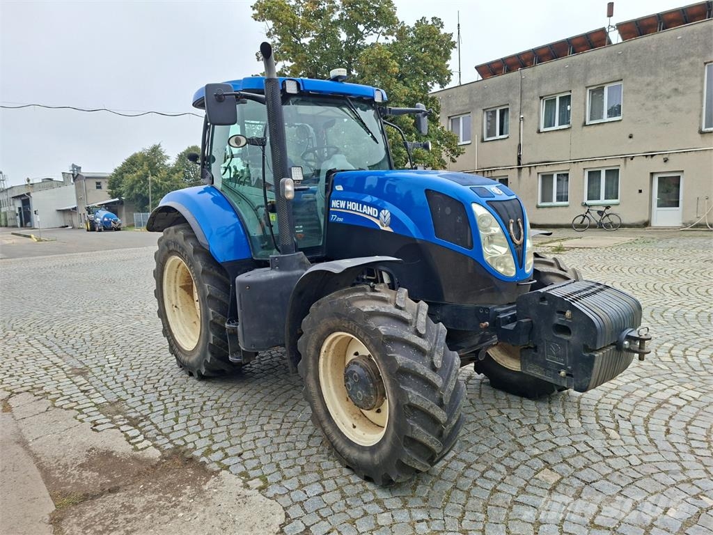 New Holland T7.200 4X4 Stavebnictví - ostatní