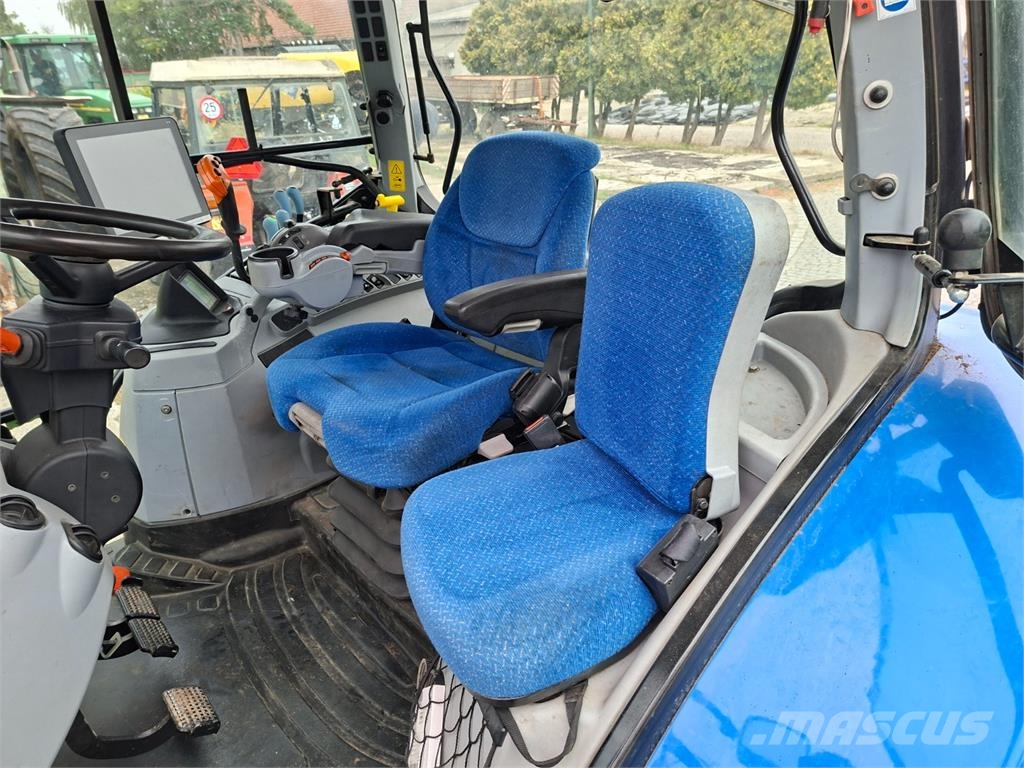 New Holland T7.200 4X4 Stavebnictví - ostatní