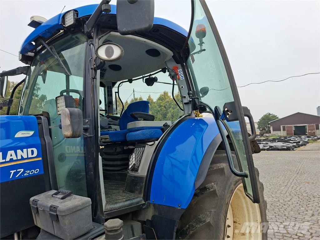 New Holland T7.200 4X4 Stavebnictví - ostatní