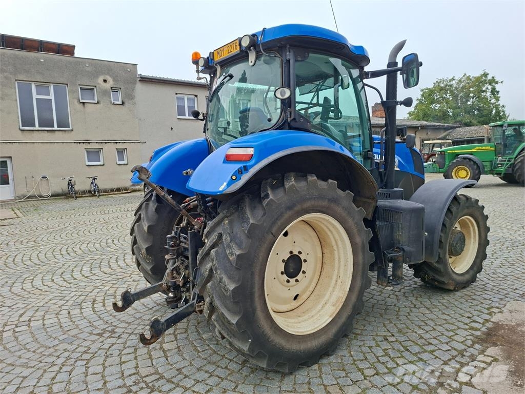 New Holland T7.200 4X4 Stavebnictví - ostatní