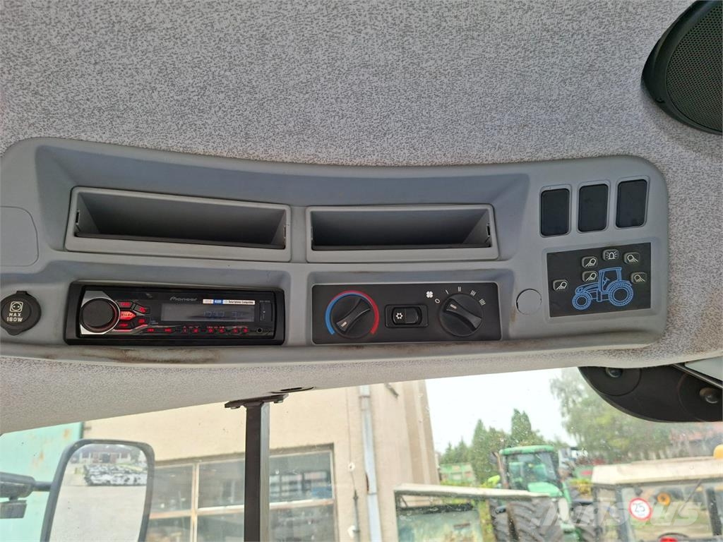 New Holland T7.200 4X4 Stavebnictví - ostatní