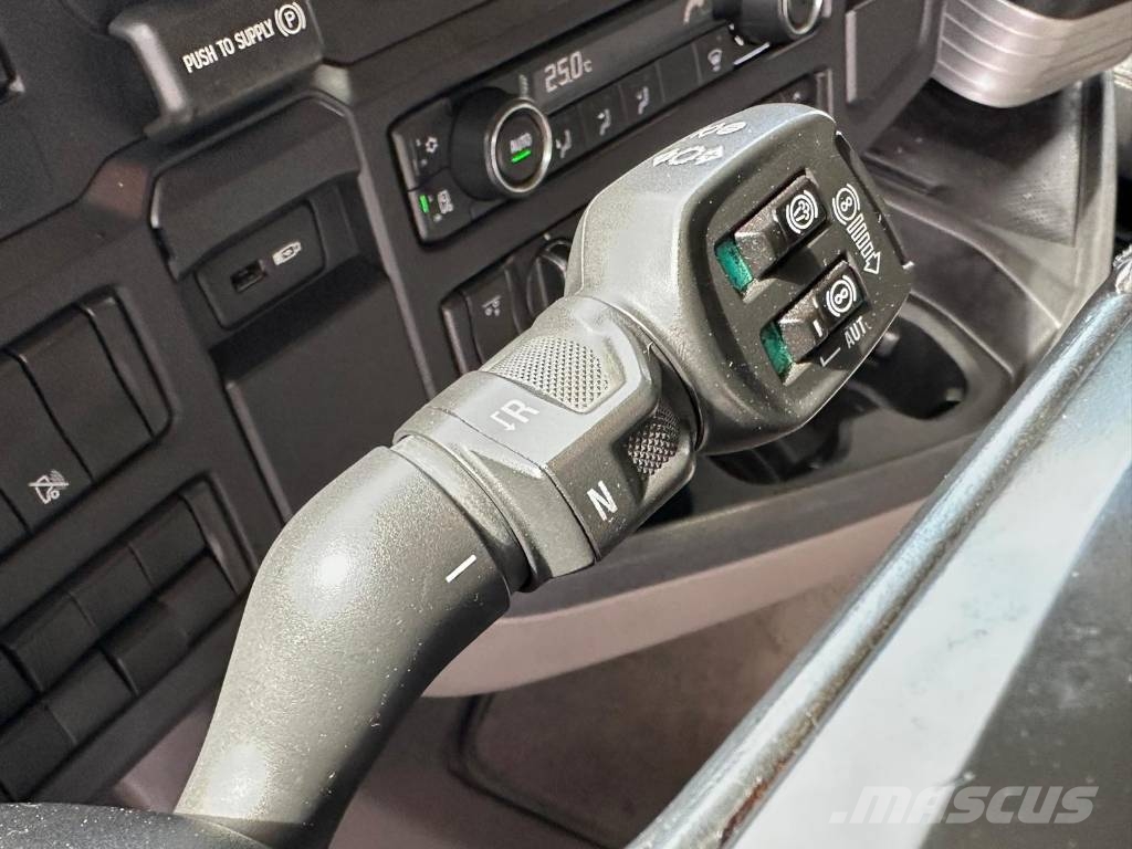 Scania R500B6X2LB Seria nr 0725 Skapbiler Frys/kjøl/varme
