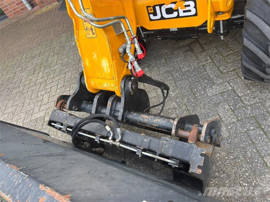 JCB 525-60 Kmetijstvo - drugo