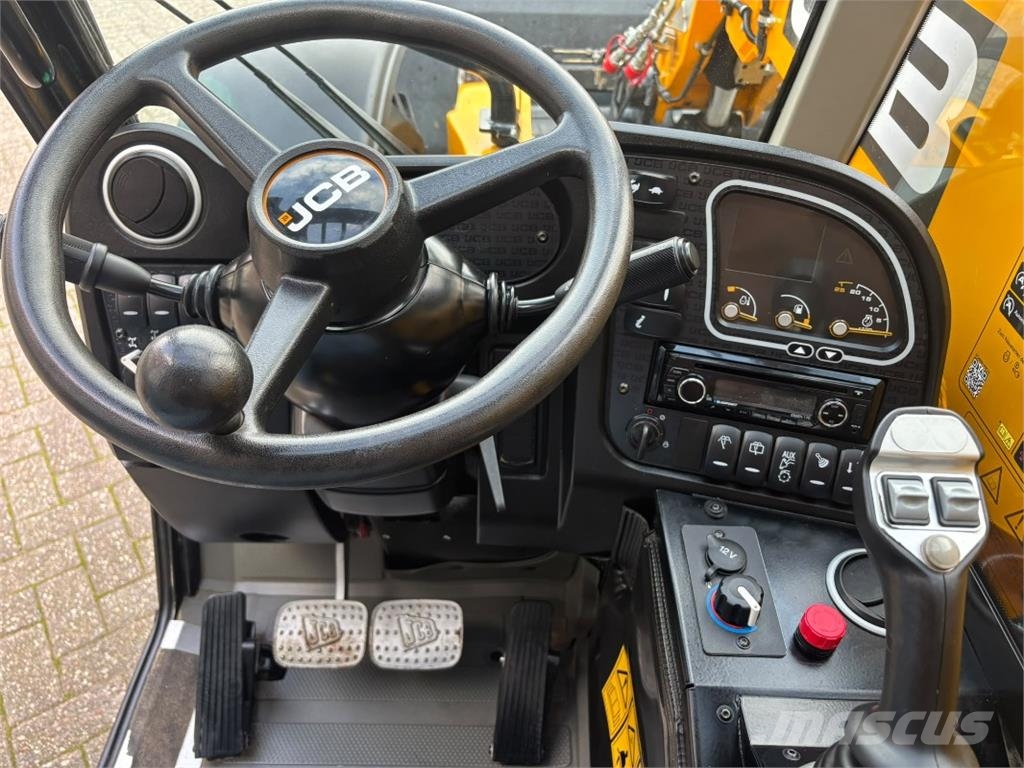JCB 525-60 Kmetijstvo - drugo
