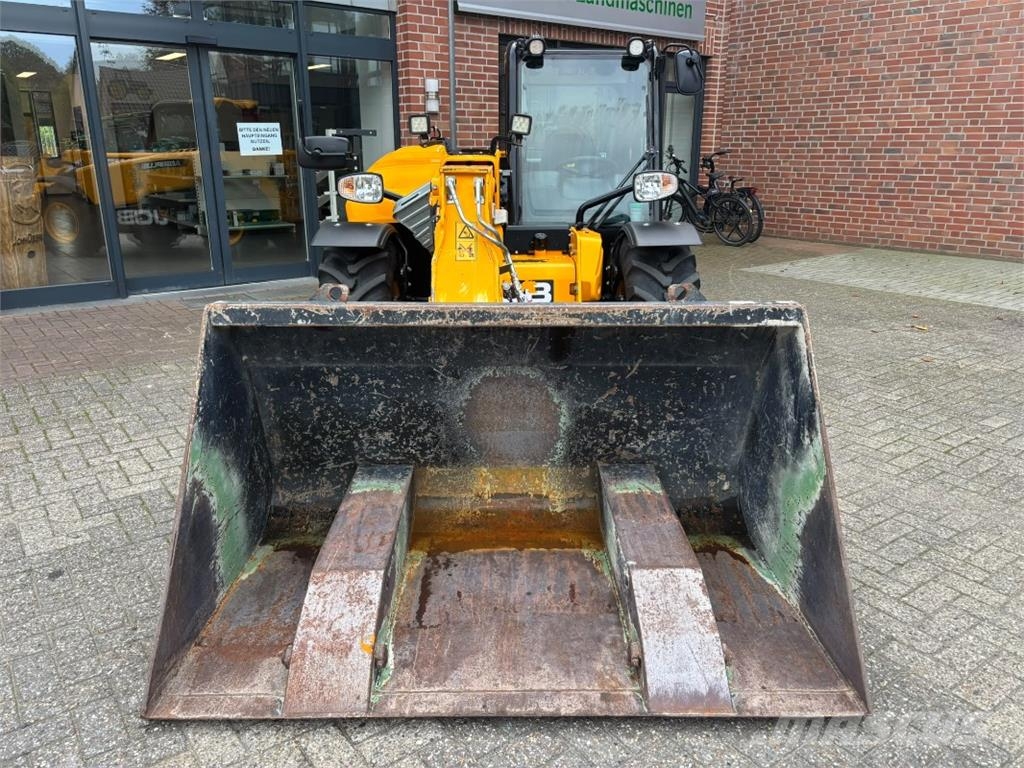 JCB 525-60 Kmetijstvo - drugo