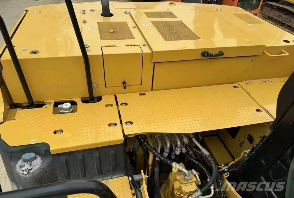 CAT 320 GC Bagri goseničarji
