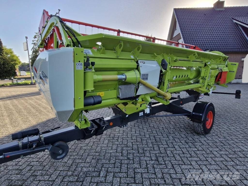 CLAAS Vario 620 AutoContour Combine harvester heads