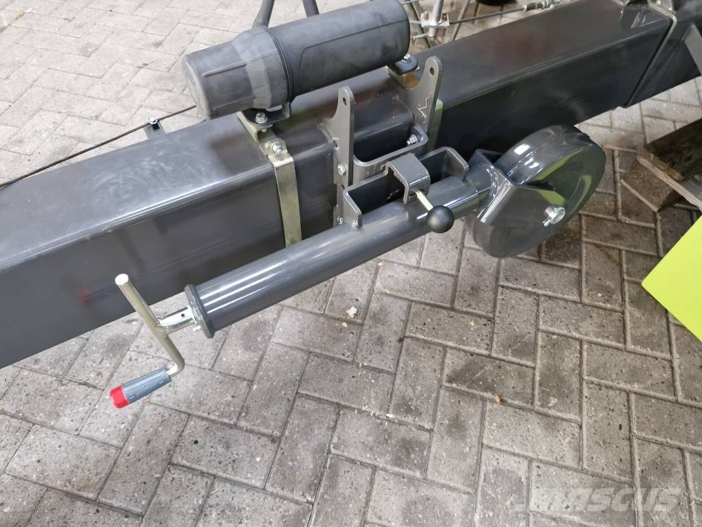 CLAAS Vario 620 AutoContour Kombájn adapterek