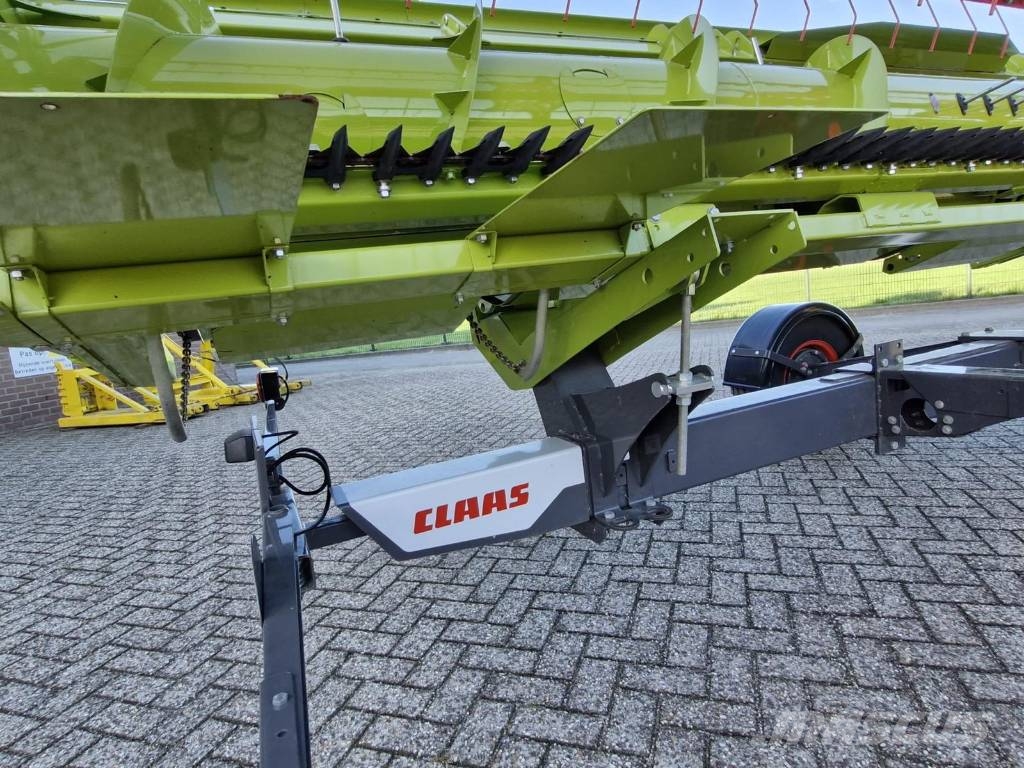 CLAAS Vario 620 AutoContour Combine harvester heads