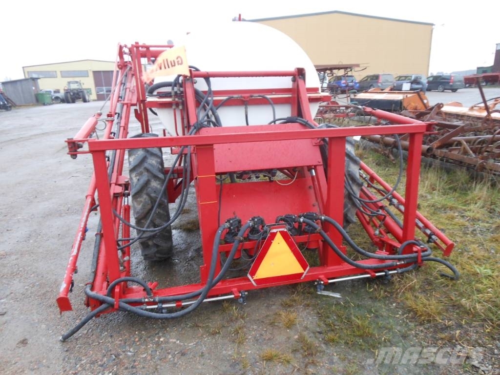 Lindus SPRUTA 2400L Trailed sprayers