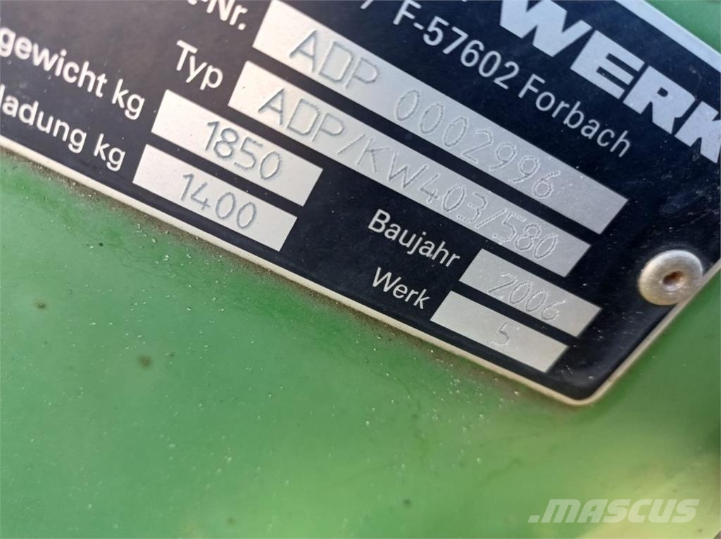 Amazone KG 403 + ADP/KW 403 Perforadoras combinadas