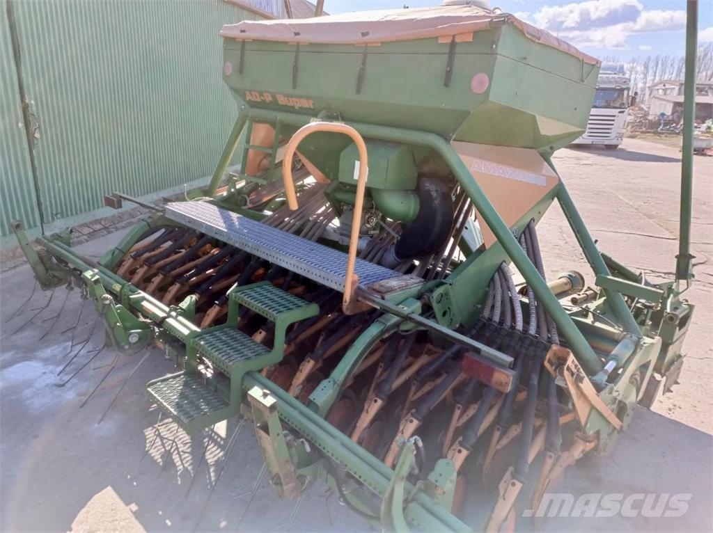 Amazone KG 403 + ADP/KW 403 Perforadoras combinadas