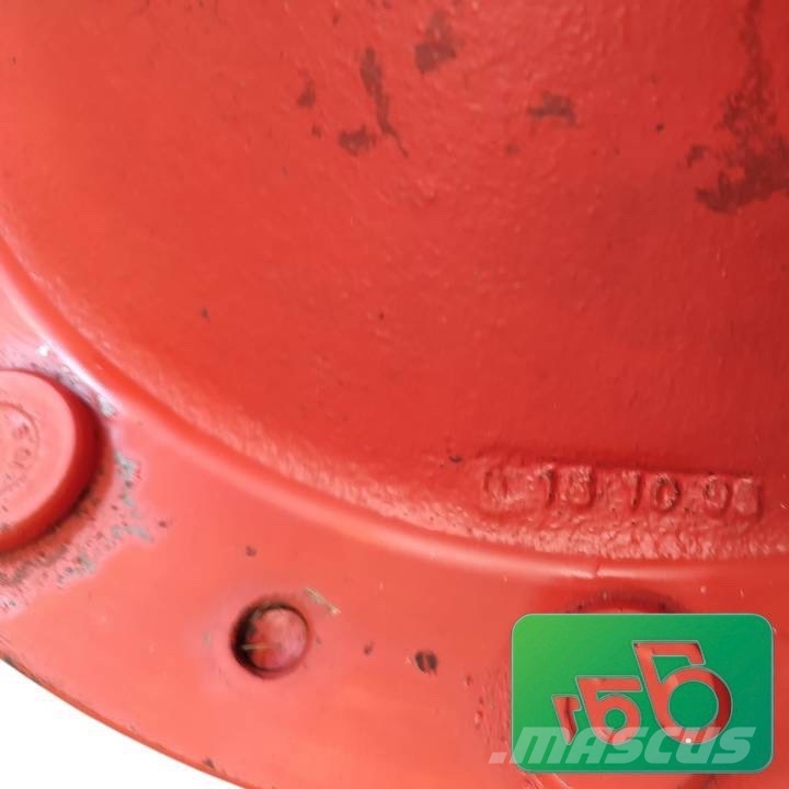 Manitou Final drive Steering knuckle Hub Axle shaft Clark Getriebe