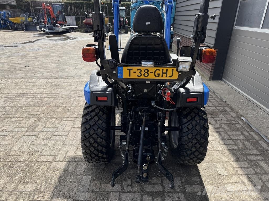 Solis 26 HST minitractor met frontlader BJ 2024 43 uur Traktory