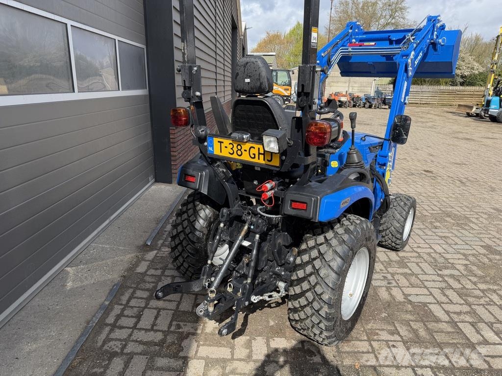 Solis 26 HST minitractor met frontlader BJ 2024 43 uur Traktory