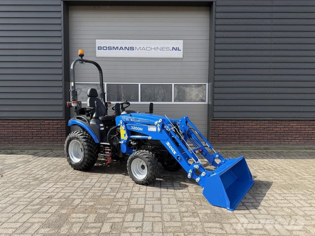 Solis 26 HST minitractor met frontlader BJ 2024 43 uur Traktory