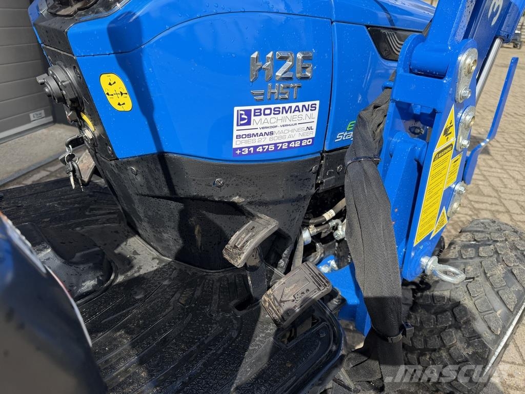 Solis 26 HST minitractor met frontlader BJ 2024 43 uur Traktory