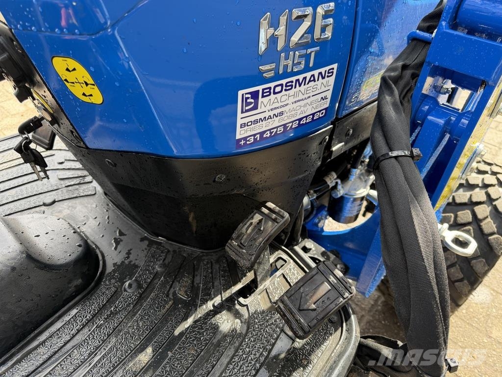 Solis 26 HST minitractor met frontlader BJ 2024 43 uur Traktory