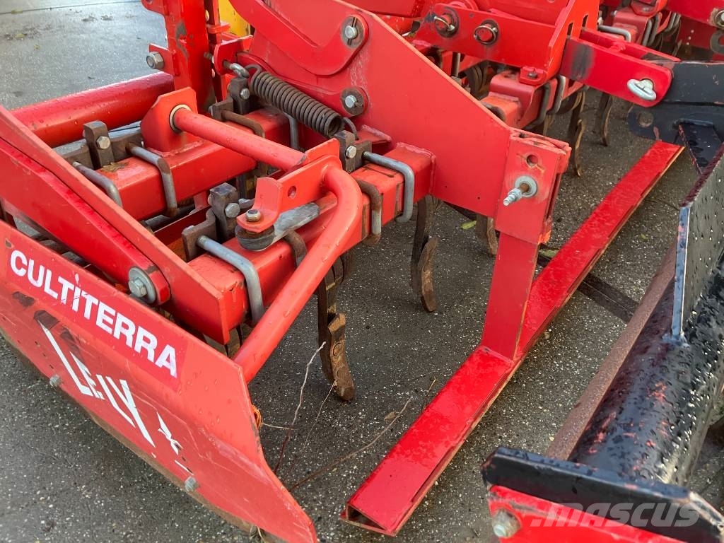 Lely Cultiterra 300 Eggen