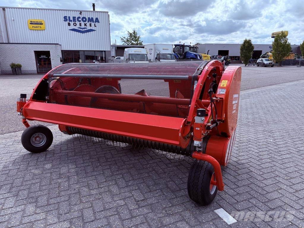 Kemper C3003 Pick-up fits New Holland FR Maszyny budowlane - Inne