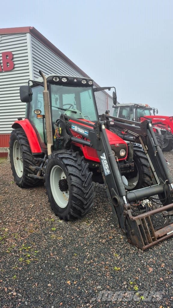 Massey Ferguson 6455 Traktori