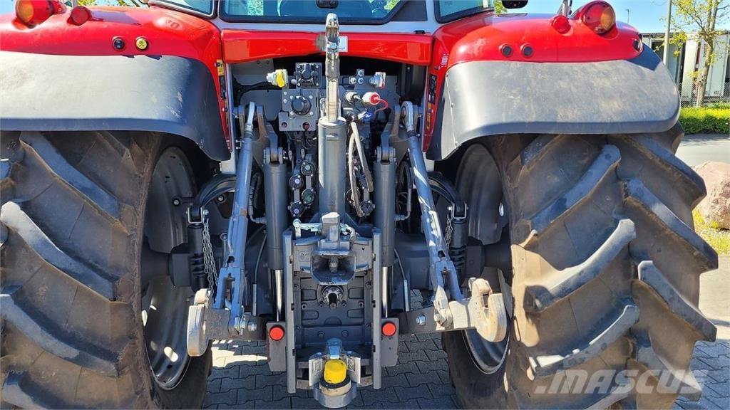 Massey Ferguson 7S.180 Dyna-6 EFFICIENT Traktorit