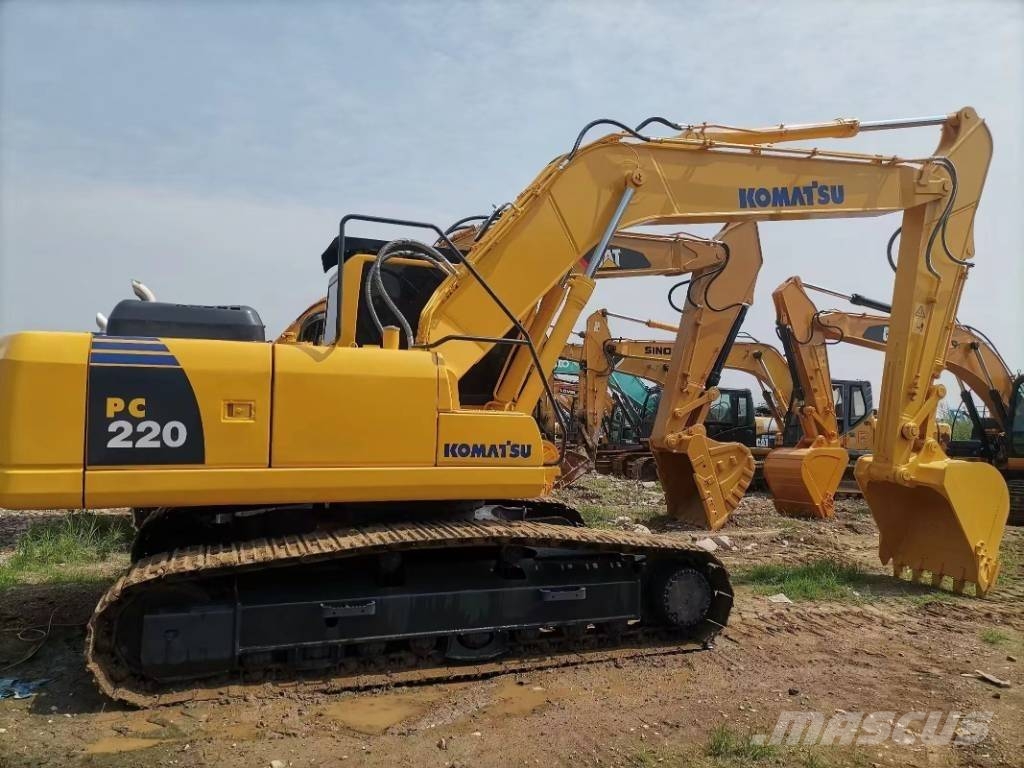 Komatsu PC 220-8 Εκσκαφείς με ερπύστριες