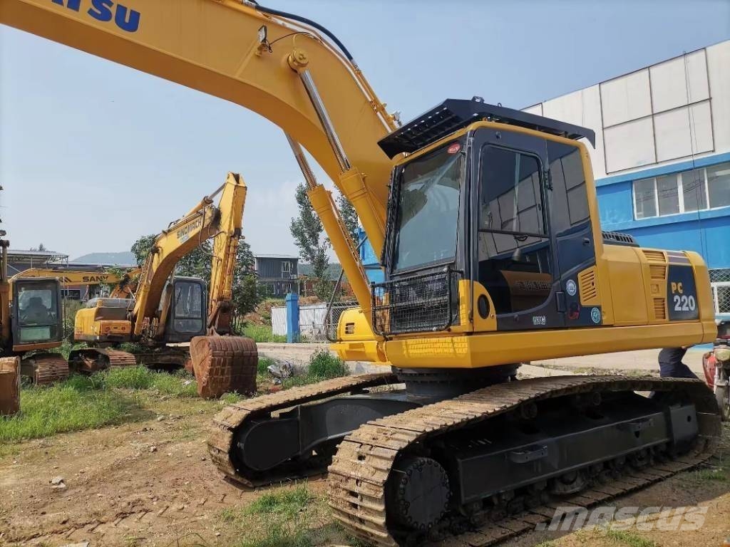 Komatsu PC 220-8 Εκσκαφείς με ερπύστριες