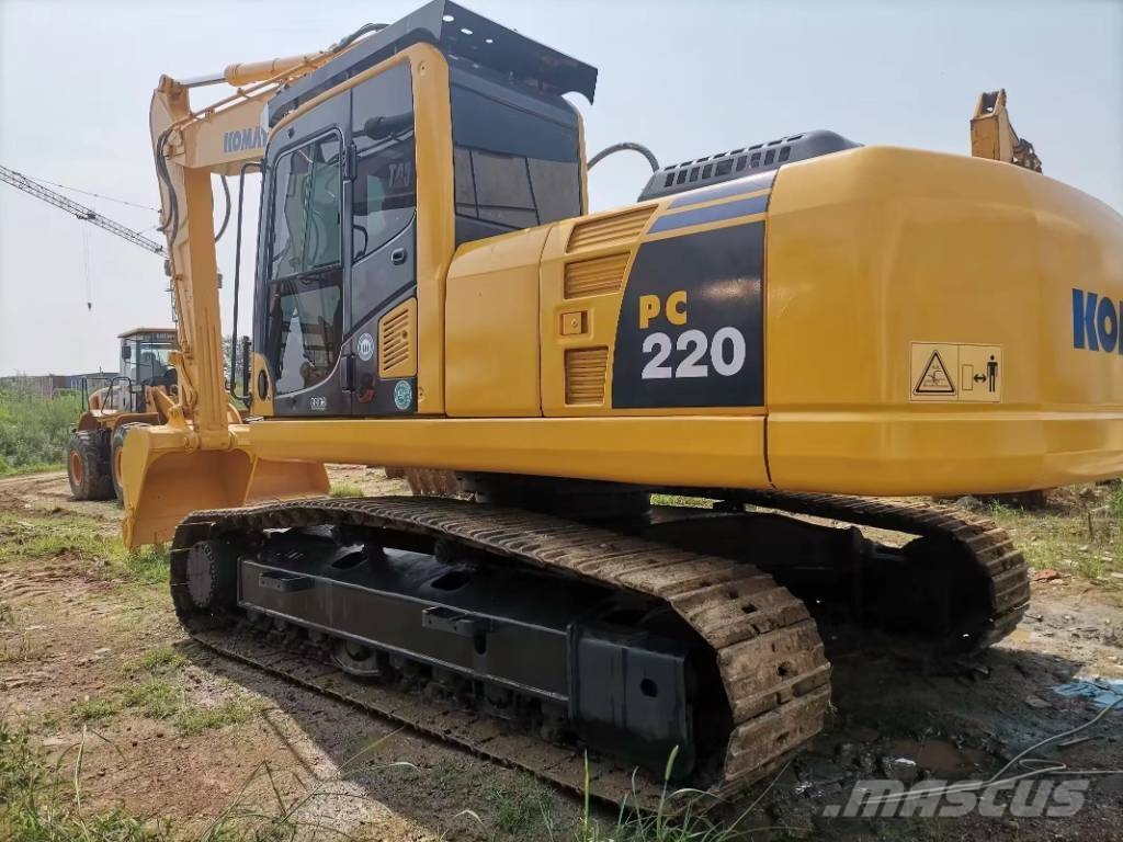 Komatsu PC 220-8 Εκσκαφείς με ερπύστριες