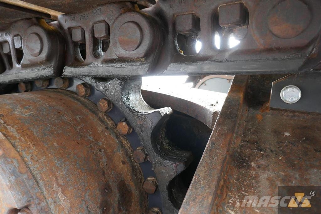 Komatsu PC490LC-11 Εκσκαφείς με ερπύστριες