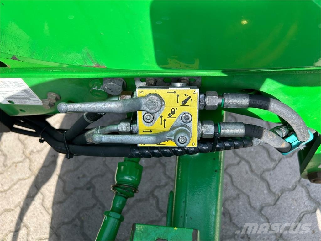 John Deere 5080R Traktoren