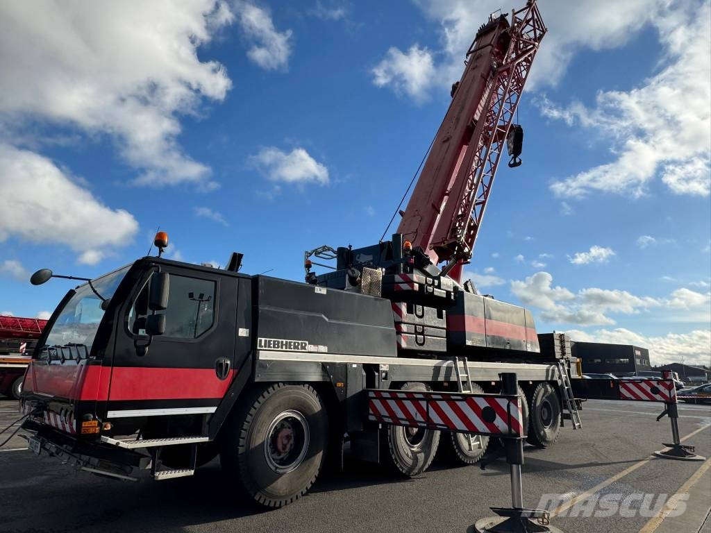 Liebherr LTM 1100-5.2 автокрани