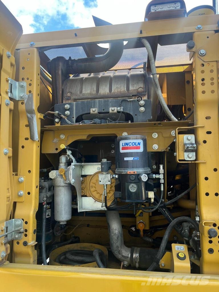 CAT 330-07C Raupenbagger