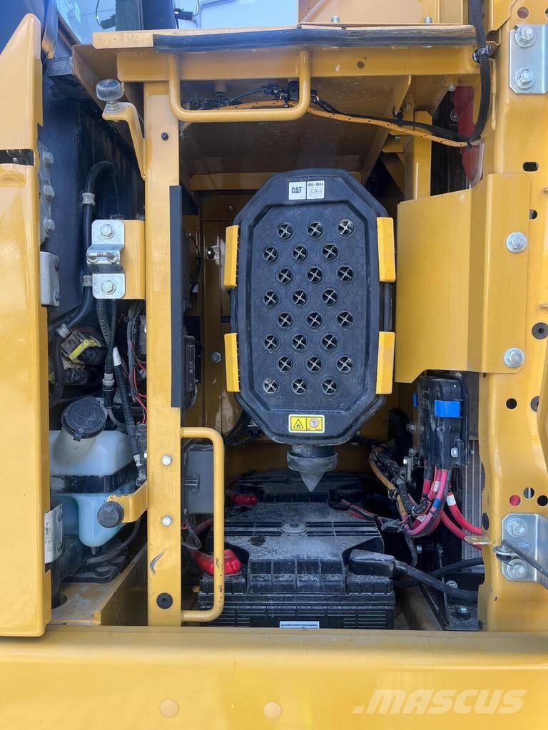CAT 330-07C Raupenbagger