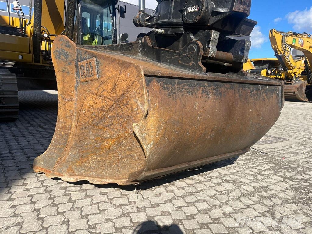 CAT 330-07C Raupenbagger