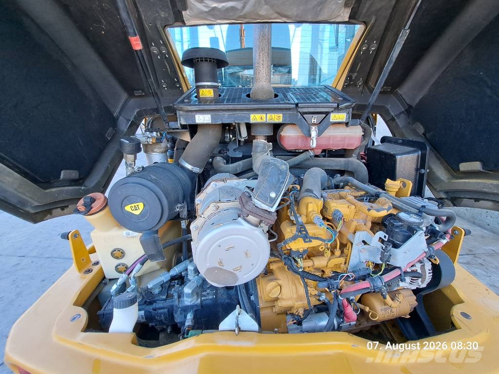 CAT 907 M | PG + LS Pyöräkuormaajat
