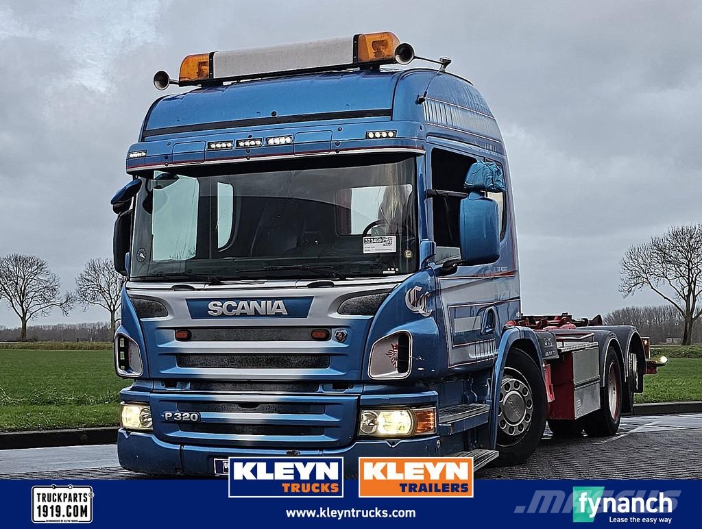 Scania P320 LOW ENTRY 6X2*4 HIAB 吊鉤式起重車