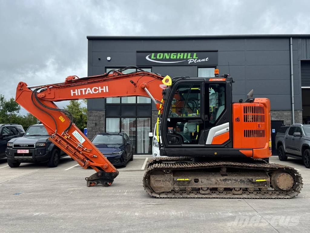 Hitachi ZX 135 US-7 Excavatoare pe șenile