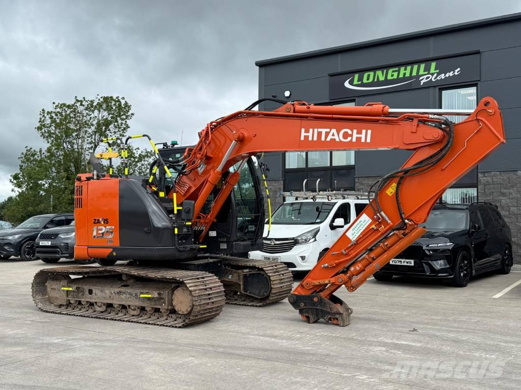 Hitachi ZX 135 US-7 Excavatoare pe șenile